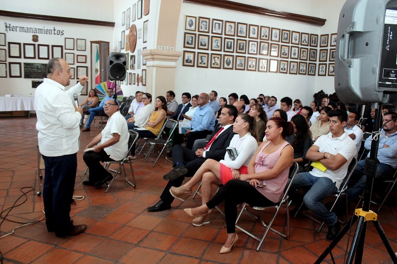 Imparten la conferencia “Diversidad Sexual, Una Realidad en Nuestra Ciudad” al funcionariado municipal