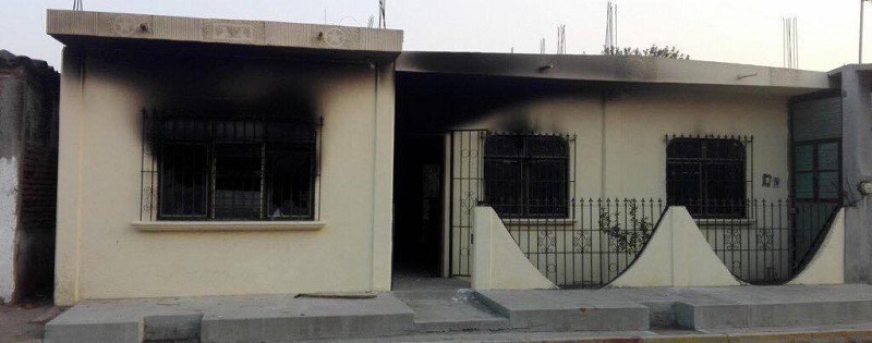 Incendian Consejo Electoral de Xadani a 48 horas de elección extraordinaria
