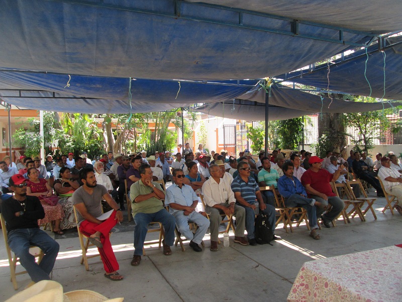 Campesinos piden que se atienda sequía y paren programas federales