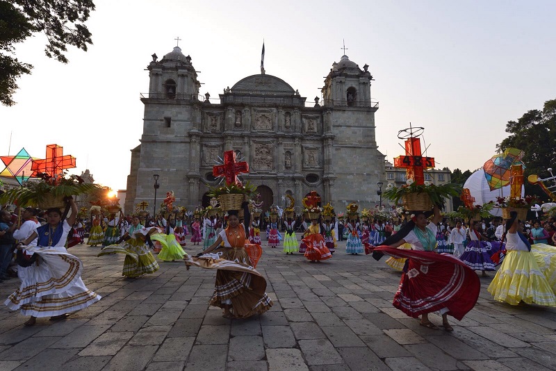 En unidad y armonía, comienza celebración por el 485 Aniversario de Oaxaca de Juárez