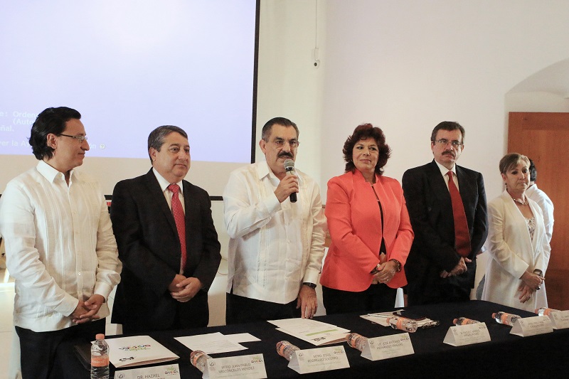 Inaugura Hernández Fraguas Seminario “Oaxaca en su entorno Económico, Turístico y Cultural”