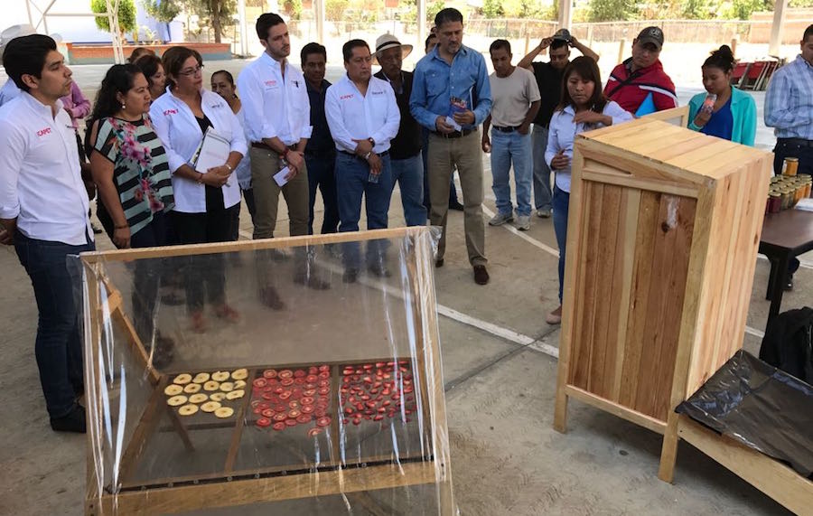 Buscan dar valor agregado al tomate en Oaxaca, con apoyo de fundación alemana