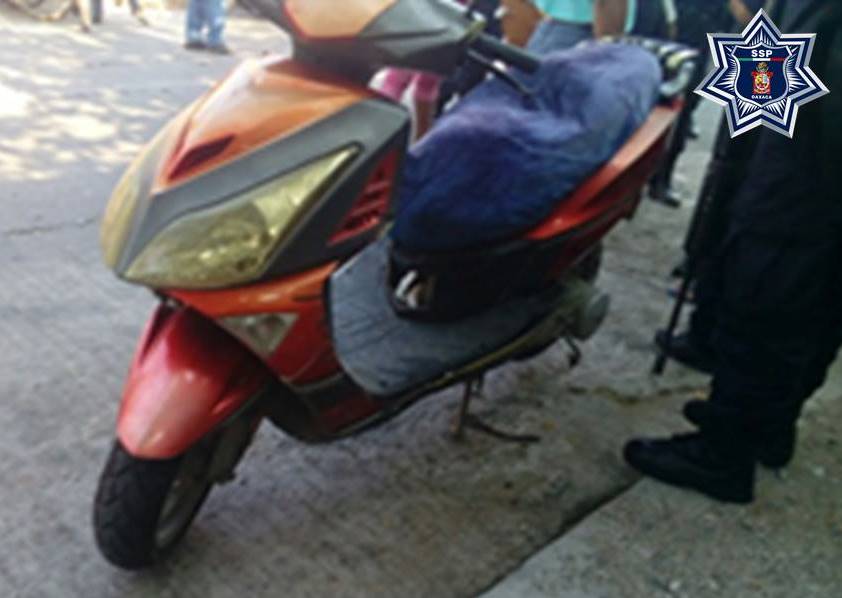 Policía Estatal frustra robo de motocicleta en Juchitán
