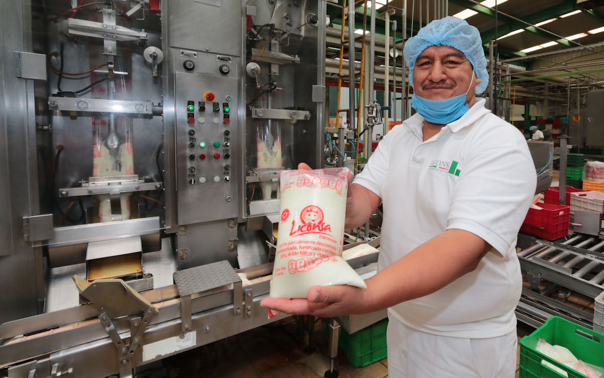 Programa de Abasto Social de Leche cumple 73 años