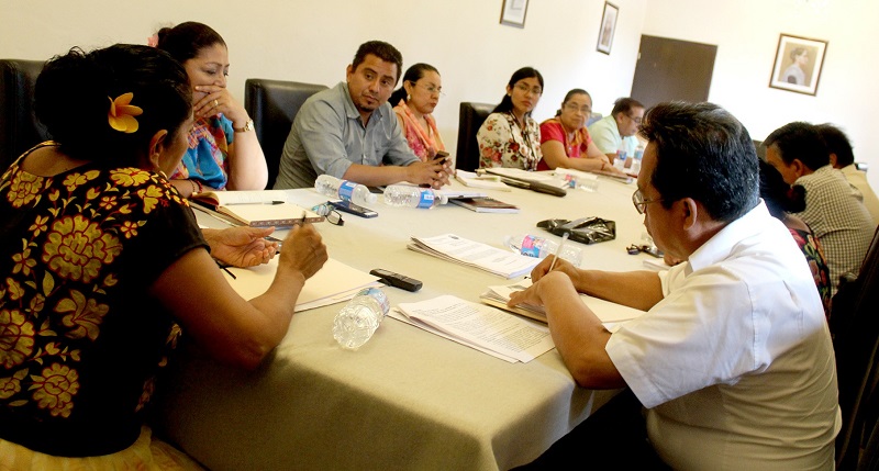 Ayuntamiento de Juchitán recibe 65 millones de empresa eólica, cabildo decidirá su uso