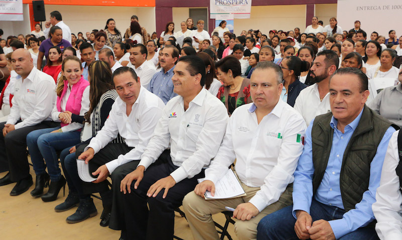 Pacta Liconsa lecherías para adultos mayores en Michoacán