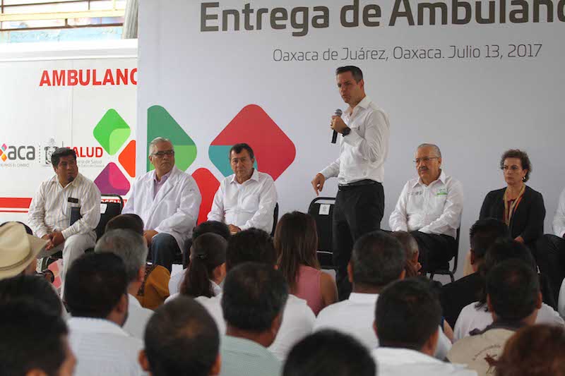 Cué dejó 114 hospitales y unidades médicas en obra negra; 74 serán rescatados y 40 a la deriva