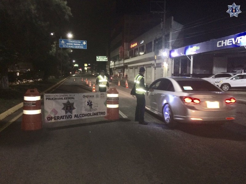 mplementa SSPO Operativo Alcoholímetro en la Cuenca y Valles Centrales: 17 conductores detenidos