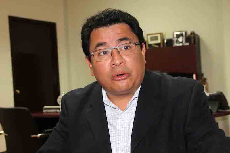 Ex Secretario de Transporte de Cué, entregó concesiones piratas, le inician procedimientos