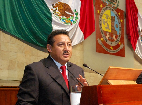 A 8 meses del relevo, hay 17 conflictos electorales y 8 solicitudes de desaparición de poderes municipales