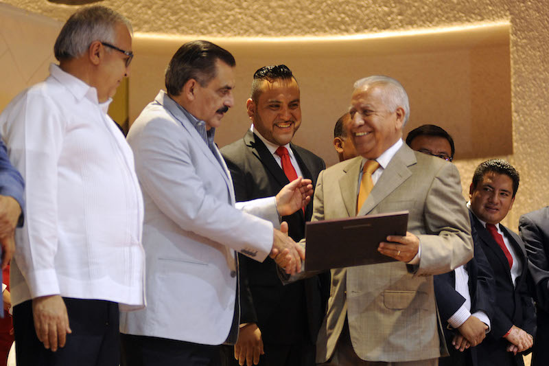 Reconoce Hernández Fraguas labor de los ingenieros en el desarrollo de la capital oaxaqueña