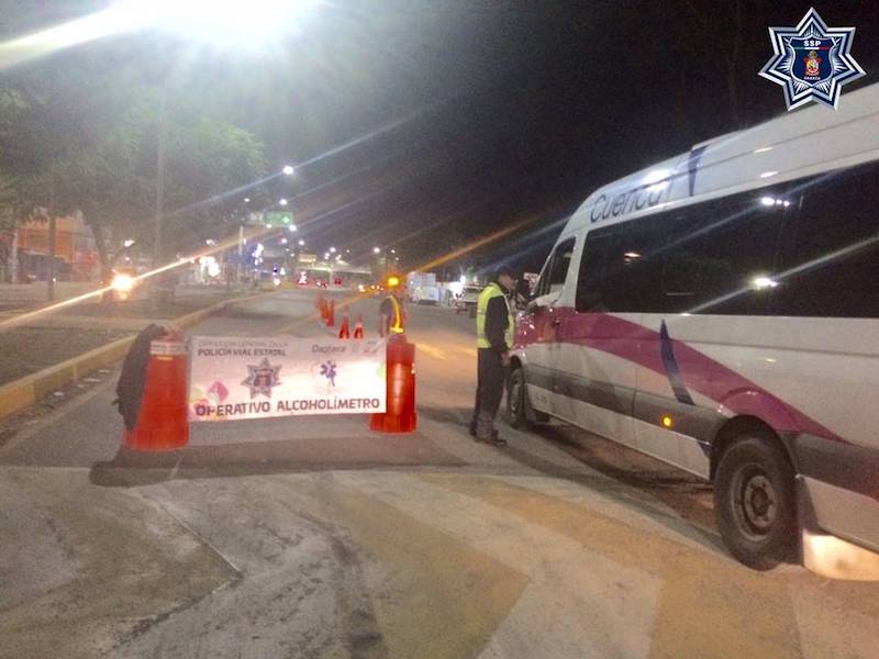 Aplica Policía Vial estatal Operativo Alcoholímetro en la carretera federal 190; 12 conductores detenidos