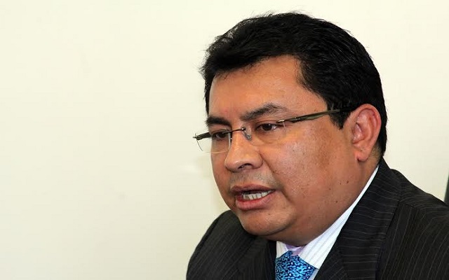 Ni cometí delitos, ni soy investigado por concesiones ilegales; Paco Pizza busca atención por 2018: Alcántara