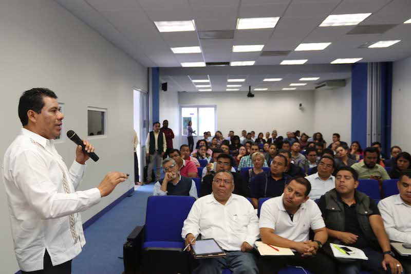 Urge Rector a cumplir objetivos del Plan Institucional de Desarrollo en UABJO
