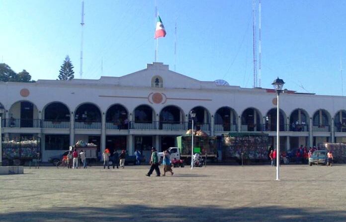 Por faltas de ortografía y gramaticales, Ayuntamiento se atrasa en entrega de información pública, excusa de Concejal