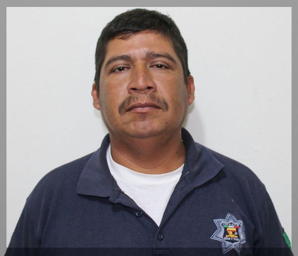 Casi 36 horas después del terremoto encuentran sin vida a  policía de Juchitán
