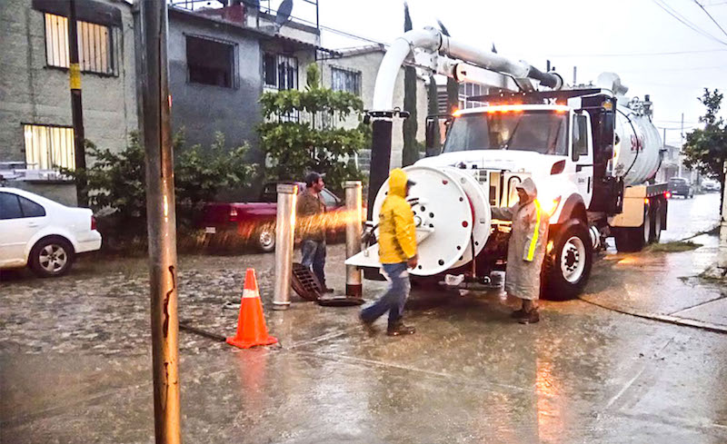Mantiene SAPAO protocolo de revisión de la infraestructura hidráulica y sanitaria en la capital