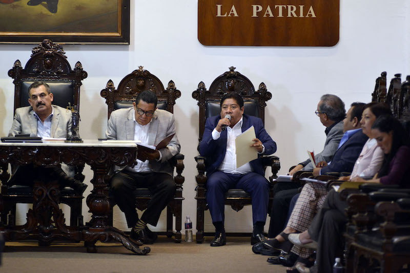 Se pronuncia Eduardo Reyes por la utilización de señalamientos en obras