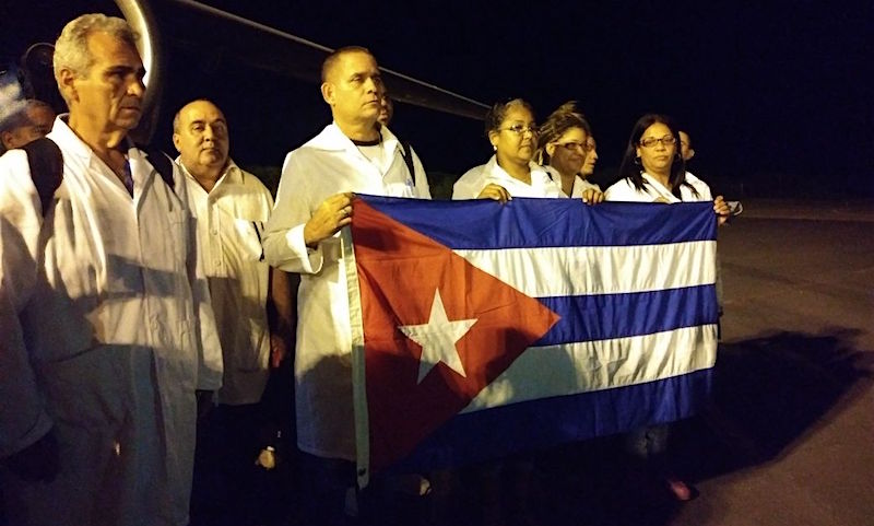 Unen esfuerzos Cuba y Oaxaca para atender a la población del Istmo de Tehuantepec