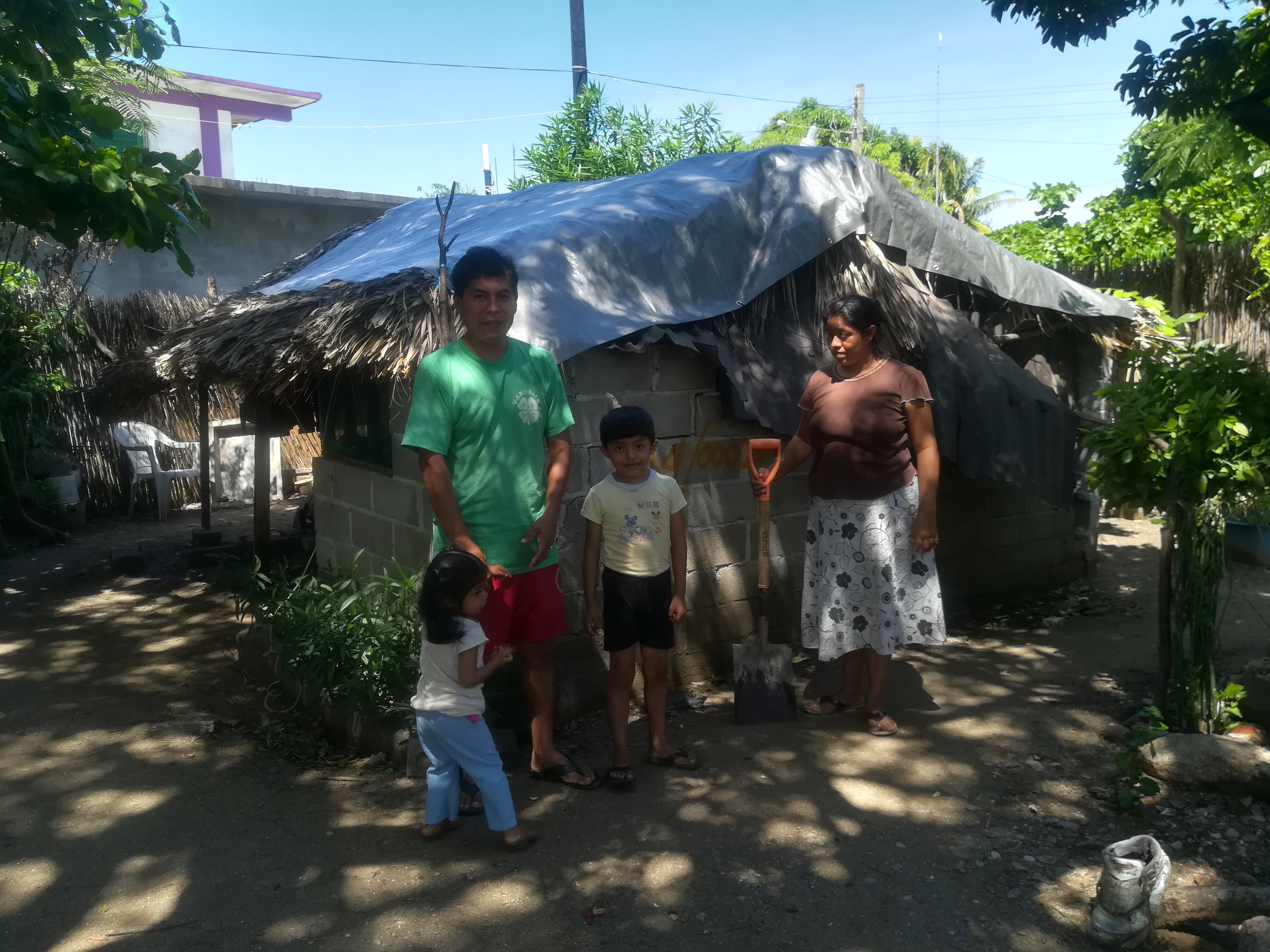 Denuncian zoques que Sedatu se olvidó de censar sus viviendas colapsadas