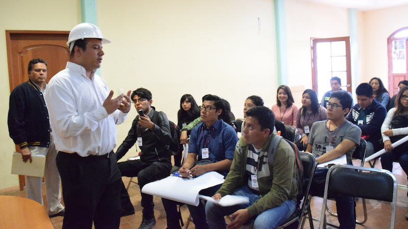 Atiende UABJO llamado de la sociedad para valorar daños por sismos en Zaachila