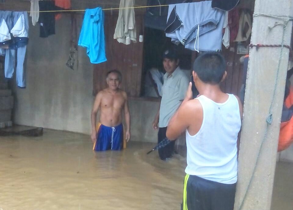 Lluvias torrenciales dejan fuertes afectaciones en 5 de 8 regiones de Oaxaca