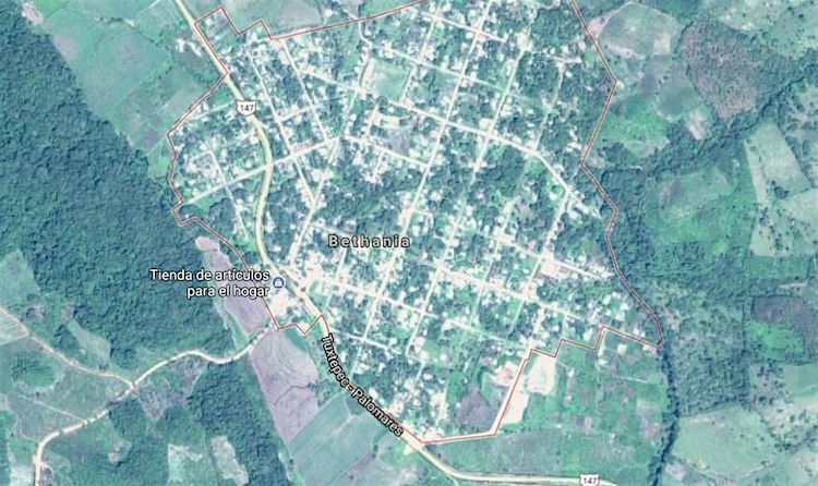 Ni luces del apoyo para reconstruir escuelas dañadas por sismos en Tuxtepec