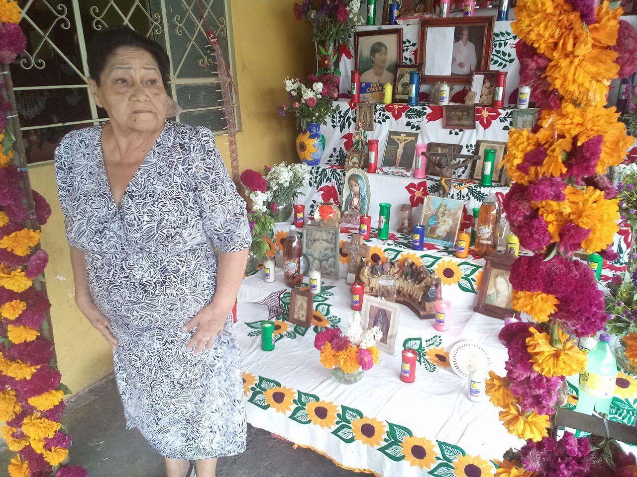 Doña Cande: 80 años de celebrar a sus muertos en Tuxtepec