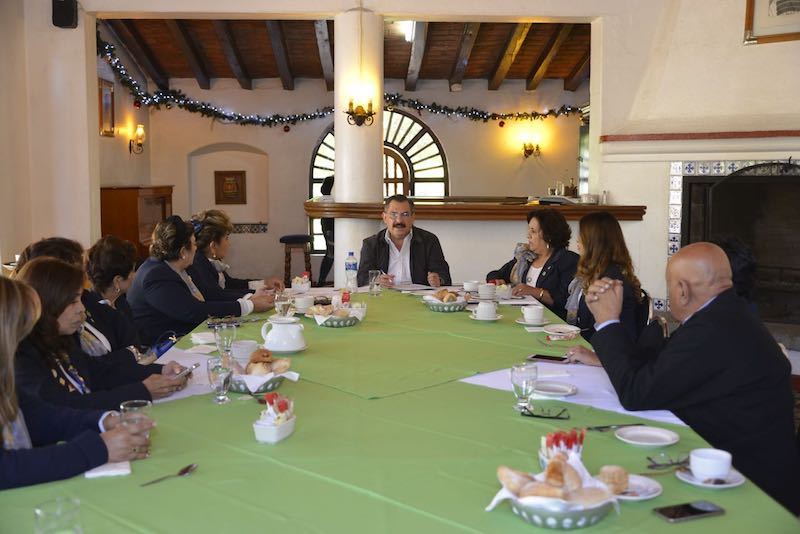 Edil capitalino suma esfuerzos con asociaciones oaxaqueñas altruistas