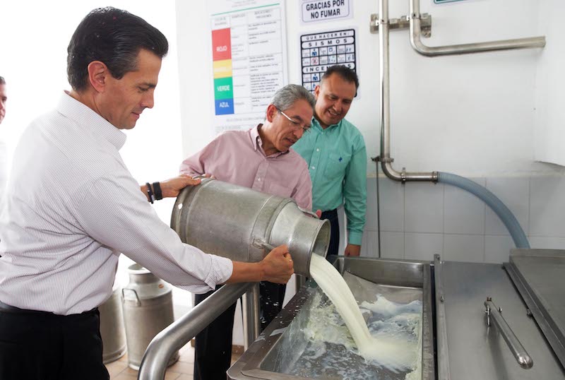 Liconsa reitera apoyo a ganaderos y compromiso de compra de leche nacional
