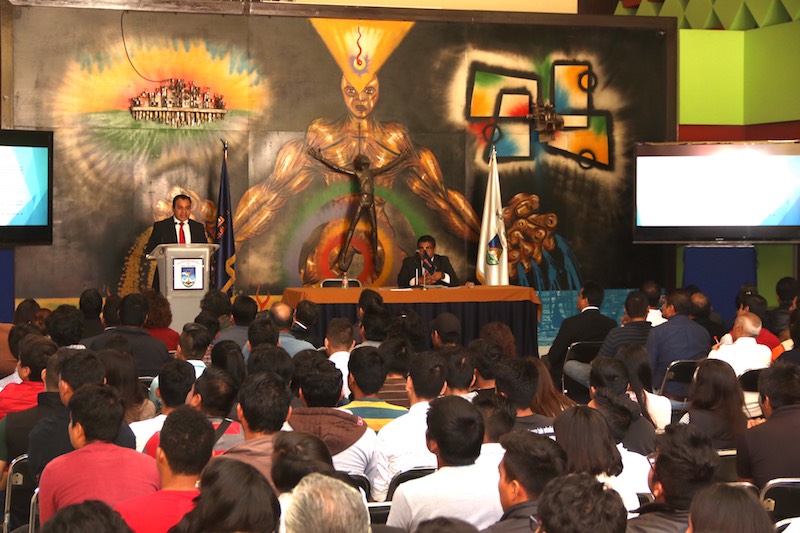 Insuficiencia de presupuesto no es motivo para detener el trabajo en UABJO: Rector