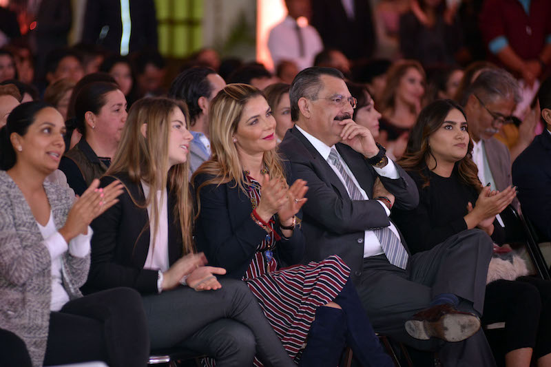 Aprueba sociedad y gobierno acciones del DIF Municipal en su primer año de actividades