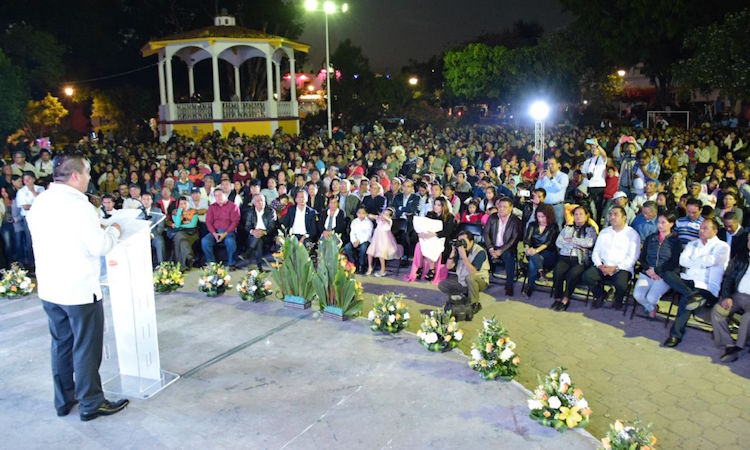 El PRD es crítico y constructivo, no sumiso en el Congreso: TLS