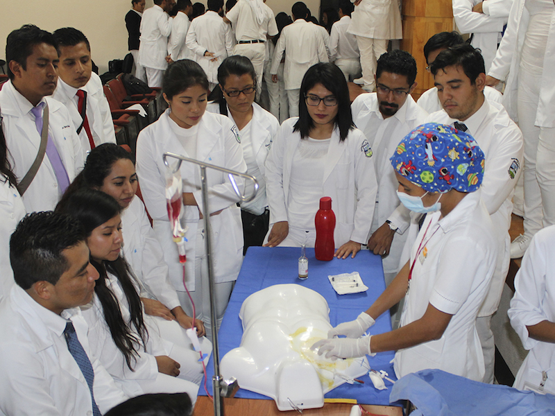 En 2017, capacitan a más de 2 mil profesionales de la salud en Hospital General