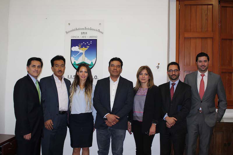 Fortalece UABJO vínculos interinstitucionales en favor de sus estudiantes