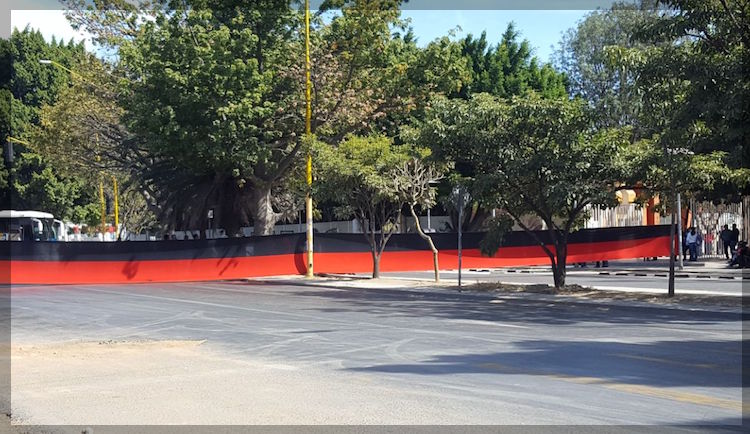 Sindicalizados sitian la capital y colapsan la entidad con bloqueos y paros