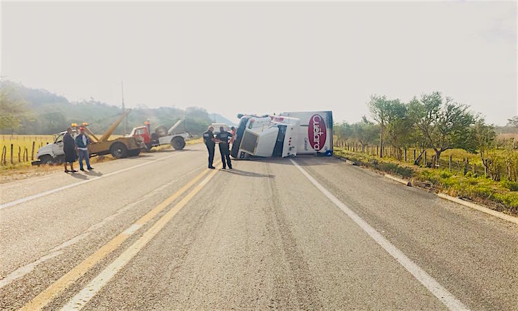 Evento de Norte provoca quinta volcadura del año en Oaxaca: CEPCO