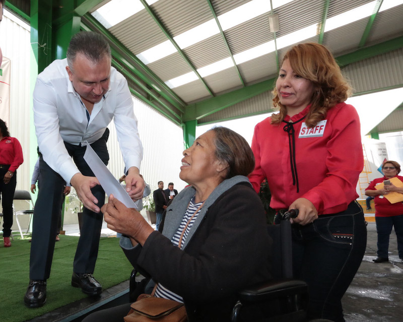 Liconsa atiende a más de 218 mil 500 personas con discapacidad y enfermedades crónicas