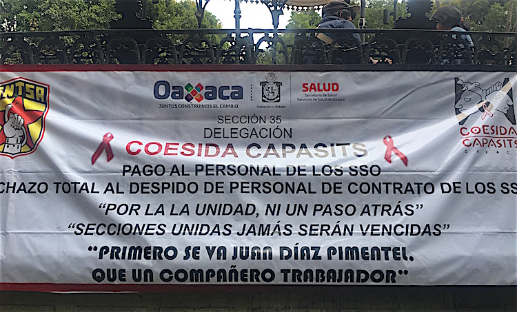 Piden trabajadores de Salud audiencia con Murat para exigir la renuncia de Juan Díaz Pimentel  