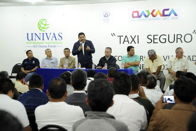Pone en marcha Municipio Capitalino taller “Taxi Seguro”