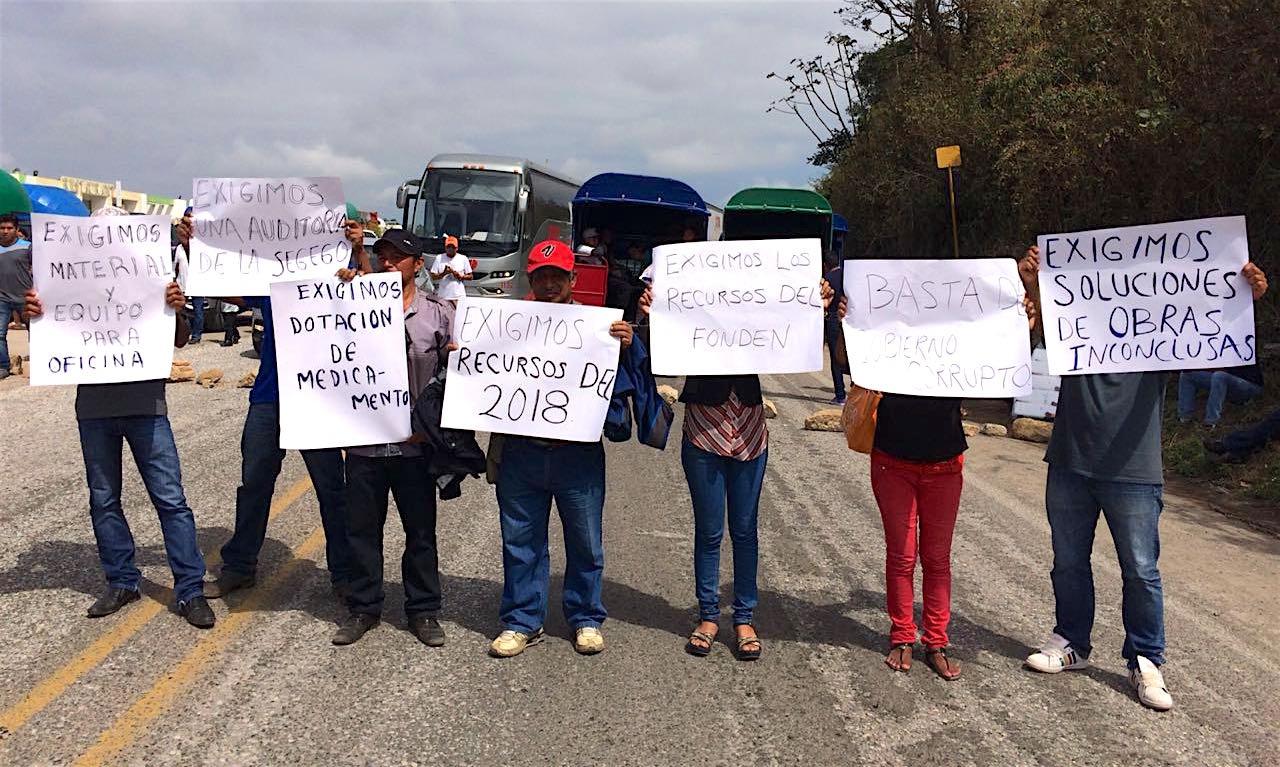 Acusan a edil de Matías Romero de “clavarse” el dinero del Fonden para personas damnificadas