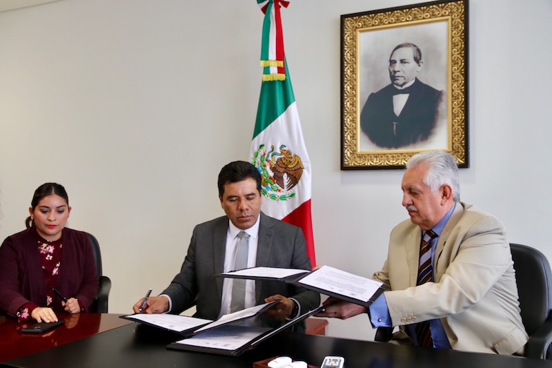 Firma UABJO alianza con TSJE para continuar la formación de profesionales del Derecho