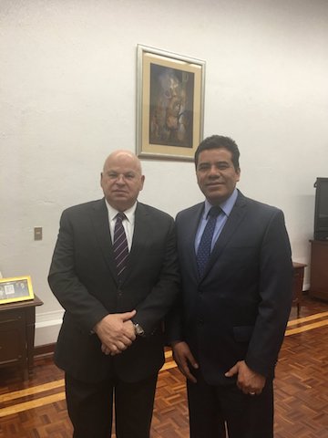 Solicita Rector UABJO a SEP reconocer la plantilla académica y administrativa