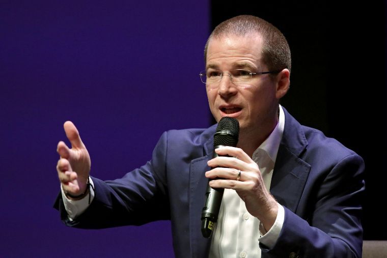 Tras el desaire de Meade, Anaya desiste de buscar alianza con el PRI y llama al voto útil