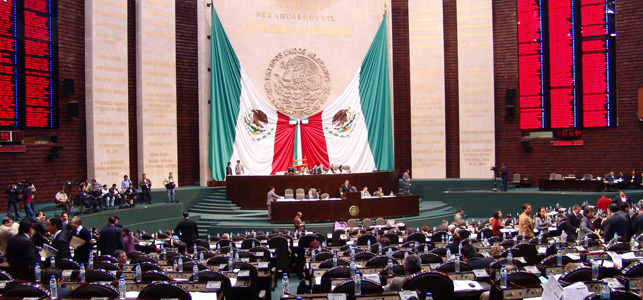 Partidos postulan al Congreso perfiles de la farándula para ganar votos