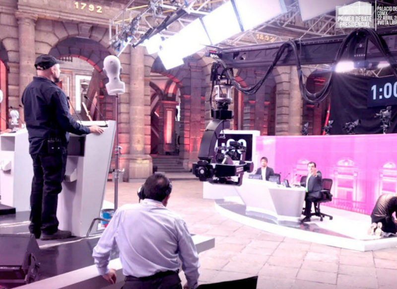 El debate fue seguido por más de 2.3 millones de usuarios en Facebook; en Twitter por 850 mil: INE
