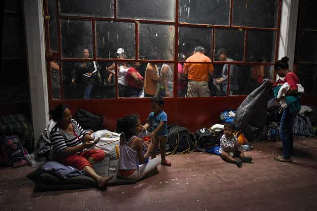 México disolvió caravana migrante, celebra Trump