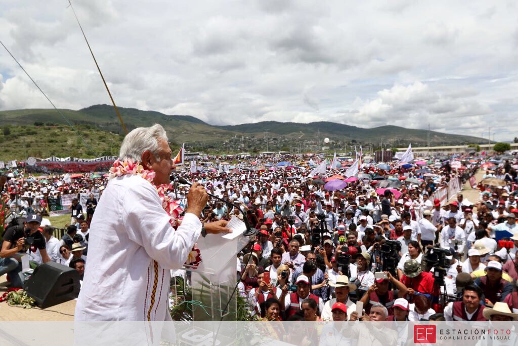 AMLO se avergüenza que en Centroamérica haya mejor democracia que en México
