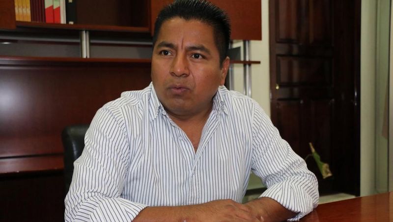 Descubren a edil de Tuxtepec, utilizando recursos públicos para su campaña, lo denuncian ante la Fepade