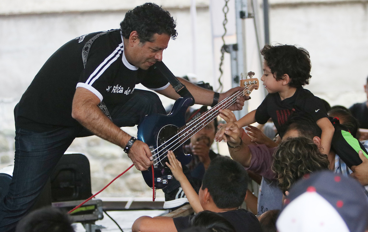“Los Patita de Perro” tejen rock a favor de Juchitán